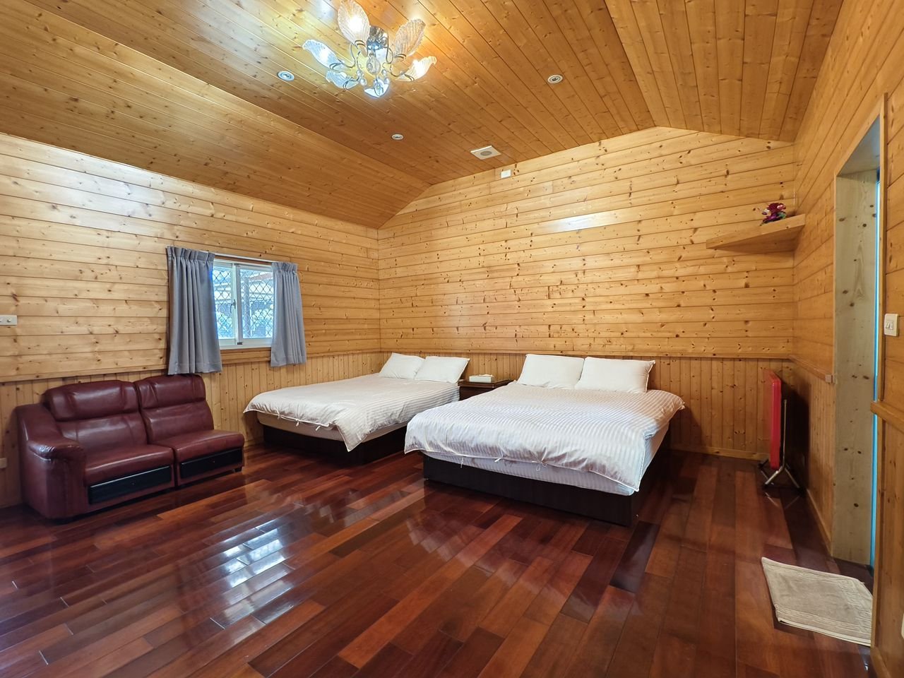 精緻四人套房 - 房型照片